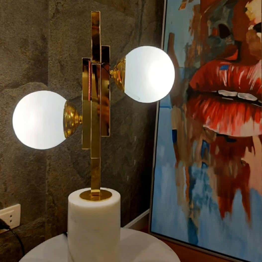 VogueLex table lamp