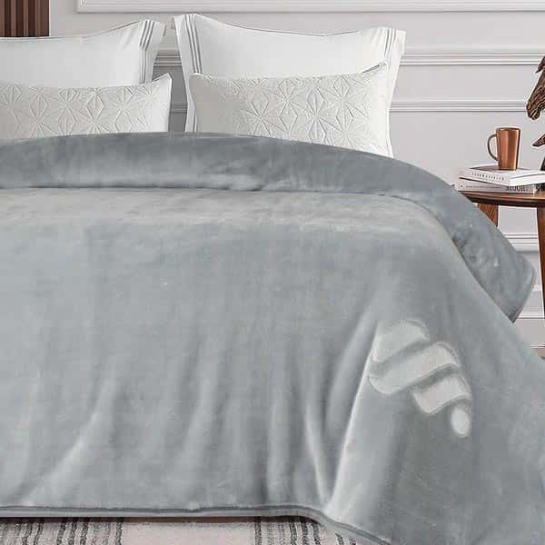 Plush blanket 11