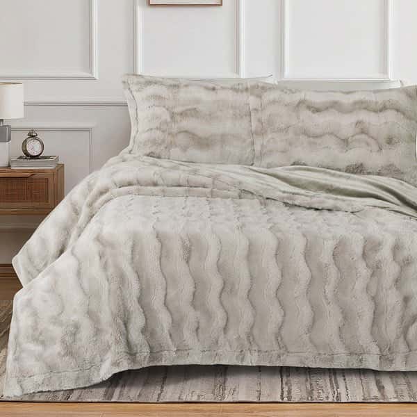 Plush blanket 12