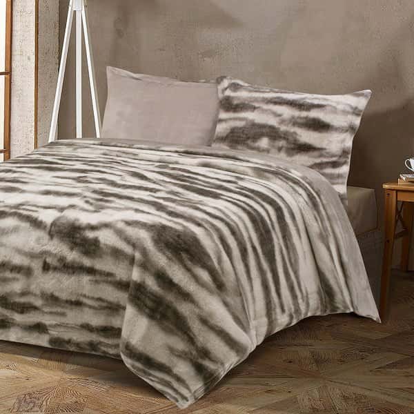 Plush blanket 22