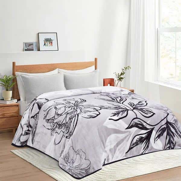 Plush blanket 25
