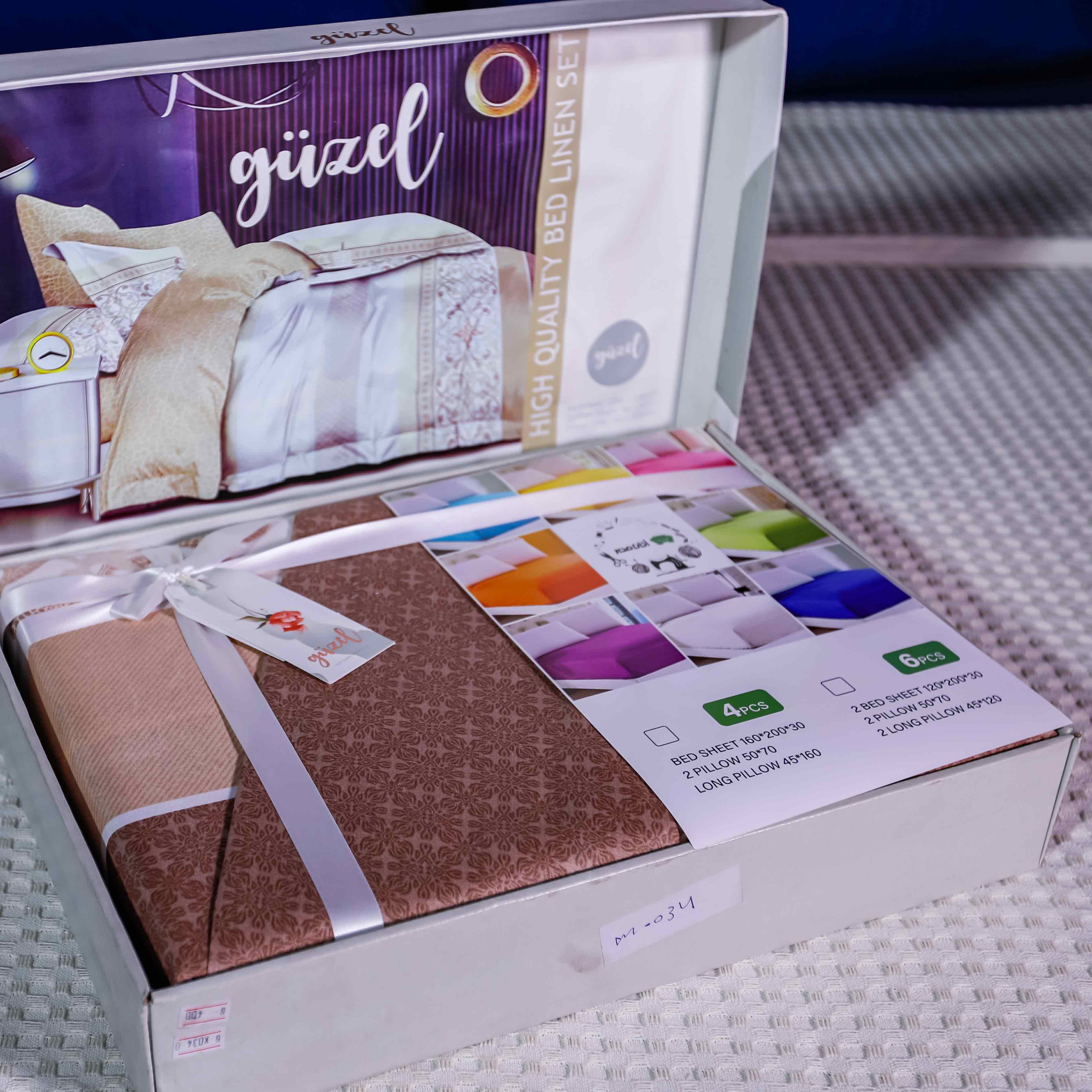 Patterned bedroom guzal sheet set