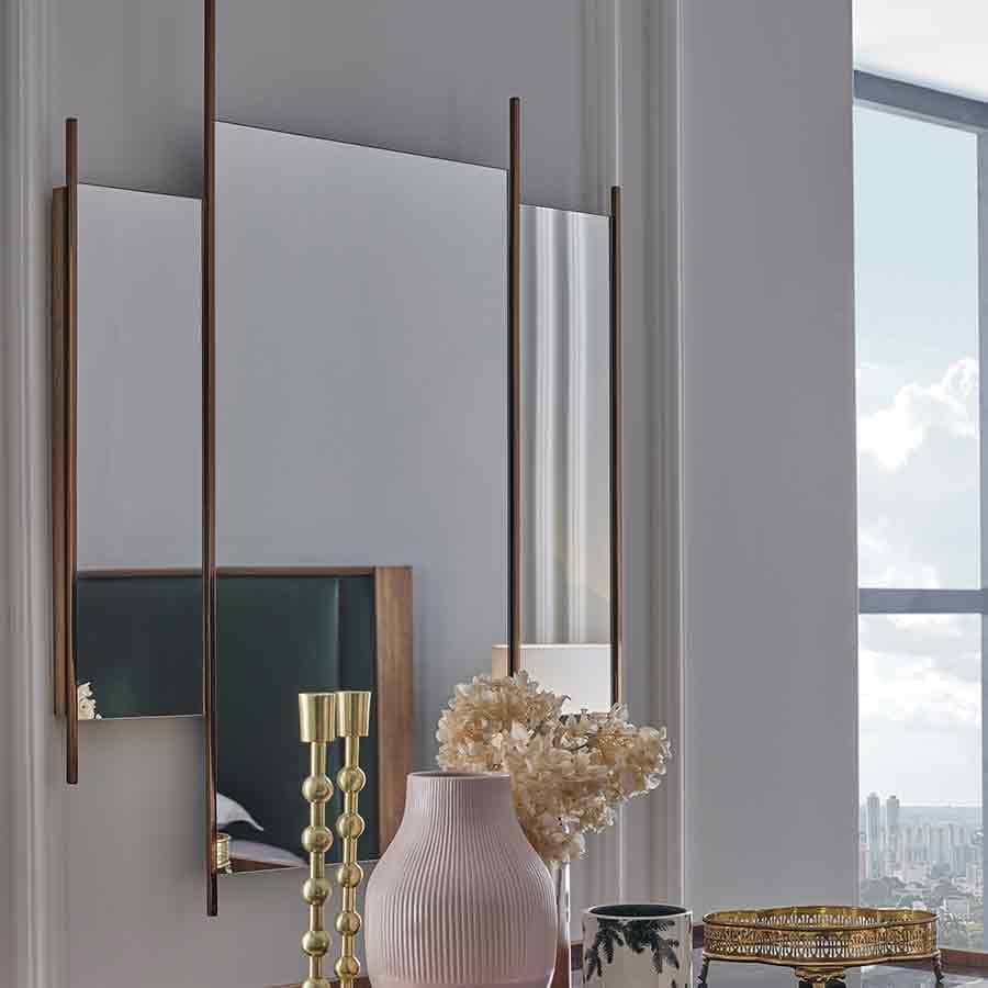 The Regal bedroom Dressr 2