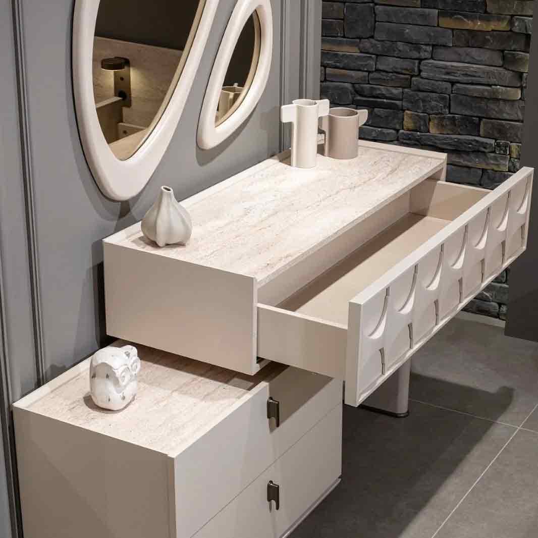 The Zafir dresser 4