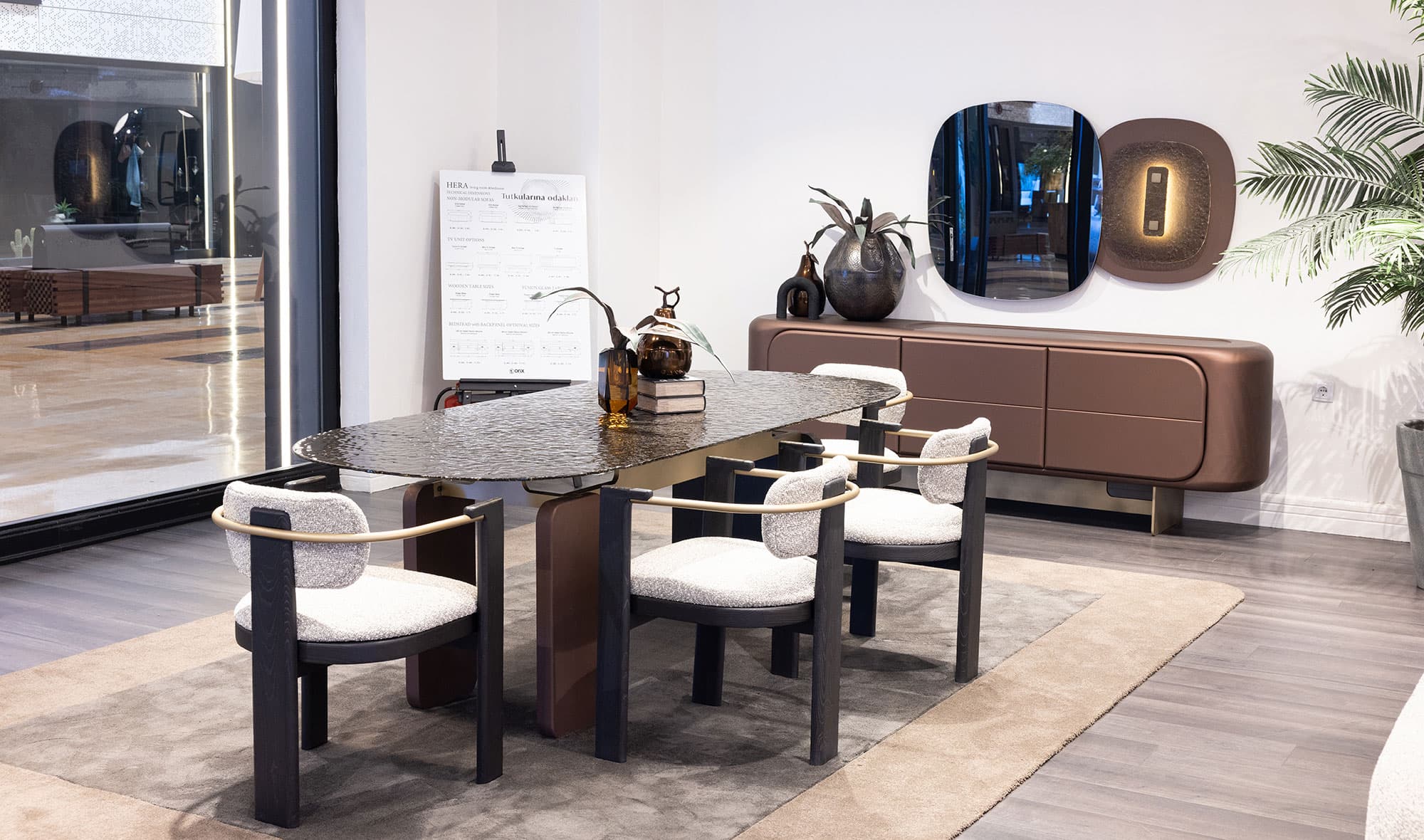 Azara Dinning room 9